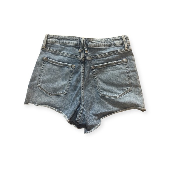 Good American Distressed Denim Shorts - Picture 2 of 3